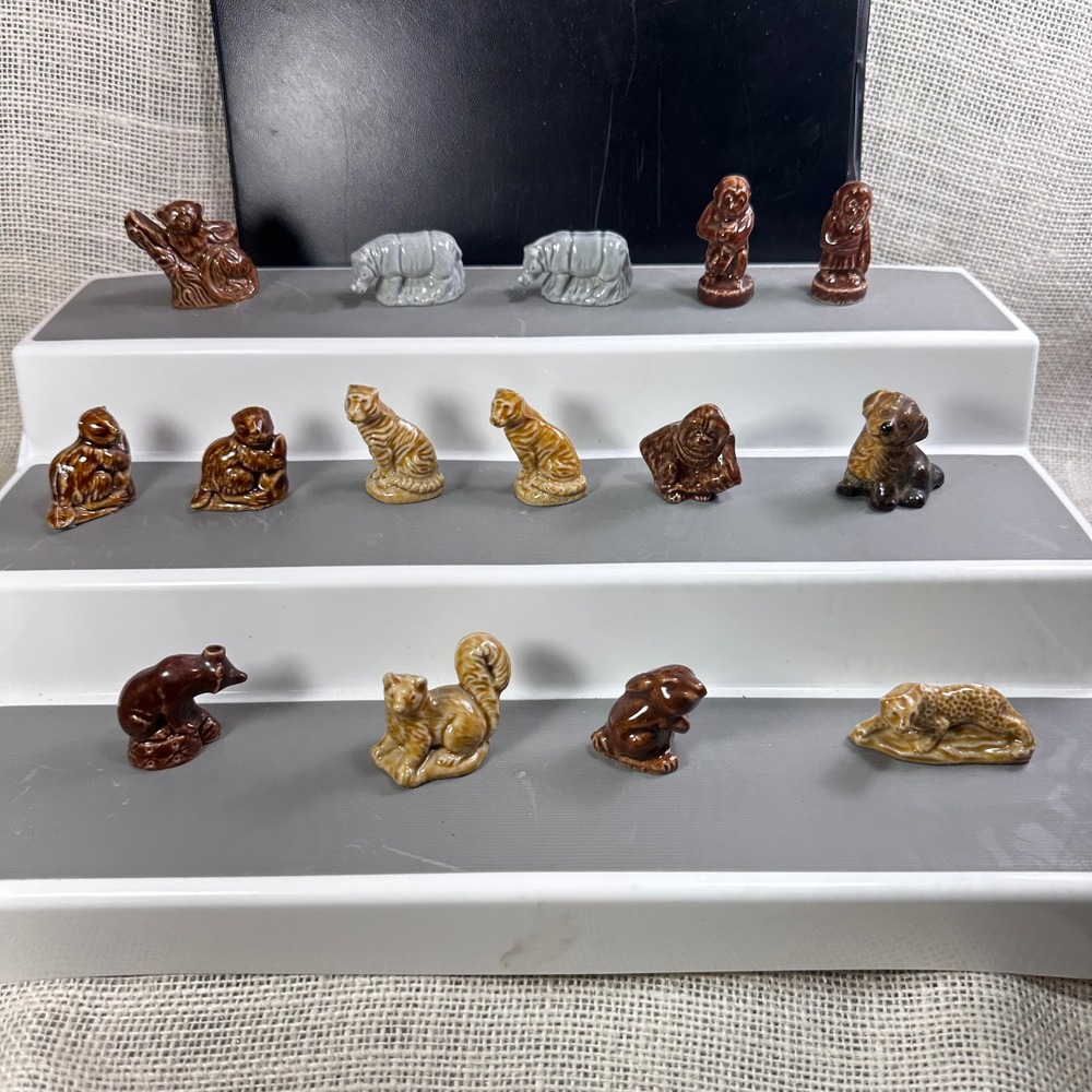 15 Wade Whimsies Red Rose Tea Miniature Figurines Mixed Animal Lot Tiger RhinoDo